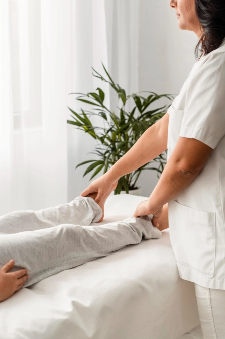 Zdjęcie wykonywania masażu leczniczego